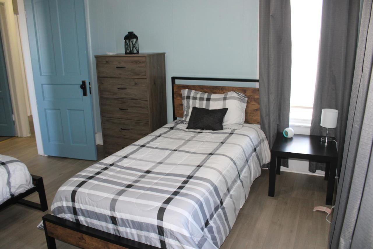 The Modern Gem With Game Room! Apartamento St. Marys